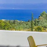 Pithea Luxury Living Koróni