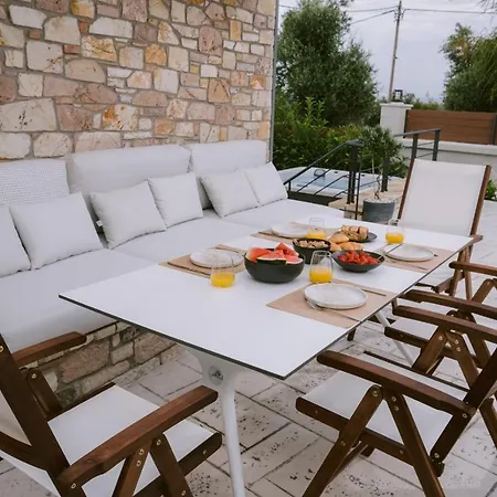 Pithea Luxury Living *