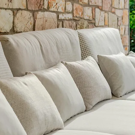 Pithea Luxury Living