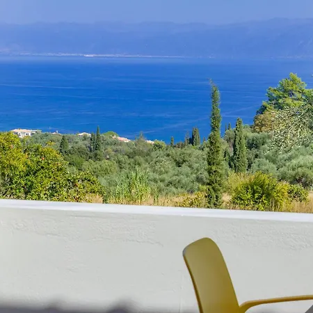 Pithea Luxury Living Koróni