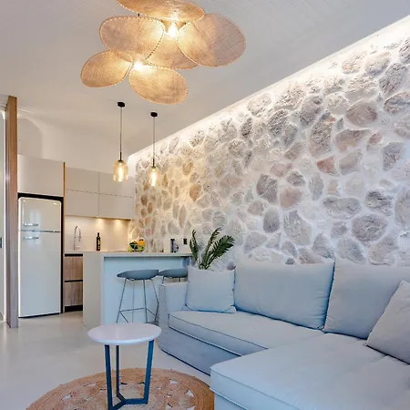 Pithea Luxury Living 度假居