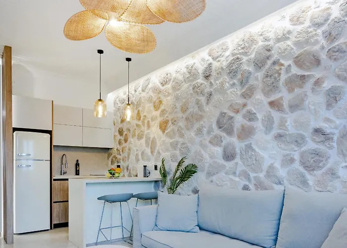 Pithea Luxury Living Koróni